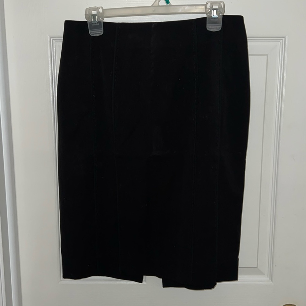 White House Black Market Pencil Skirt, size 8.